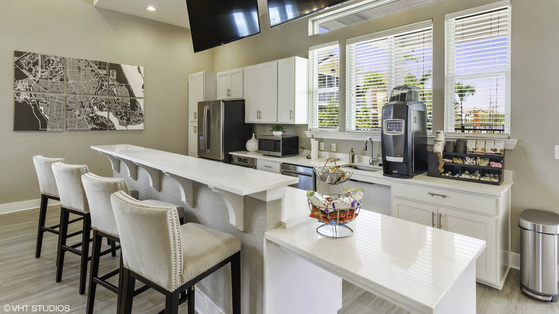 Photos & Virtual Tours Springs at Posner Park Apts in Davenport, FL